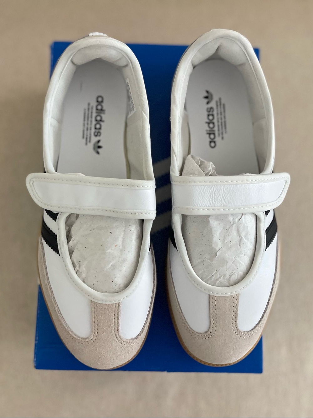 Size 7 - Adidas Samba Jane W White Black
JR1402 Women's BRAND NEW - Picture 2 of 9